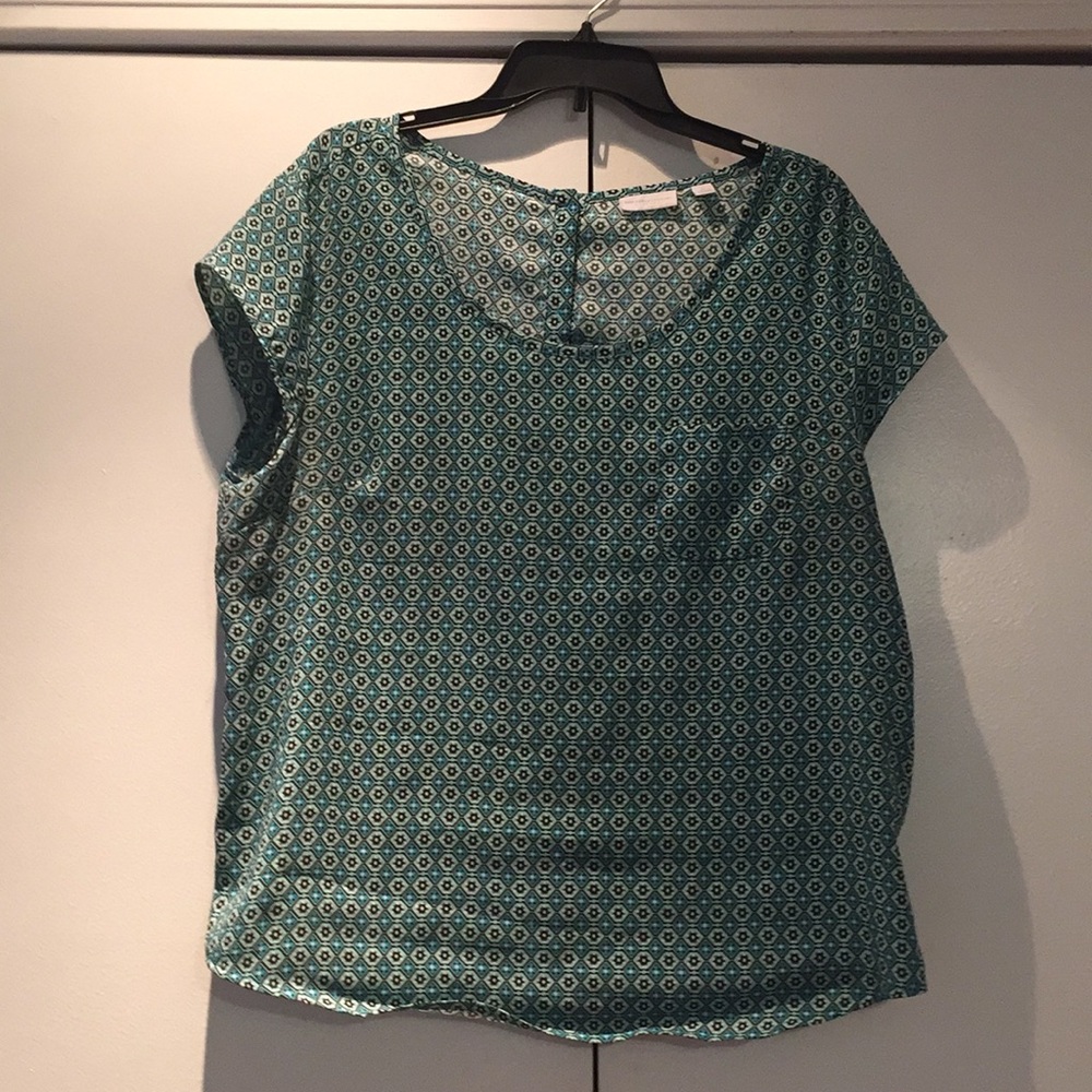 New York & Company blue patterned top size xl